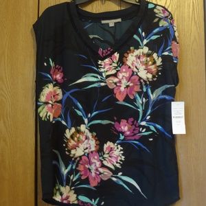 Valerie Stevens black with bold flowers